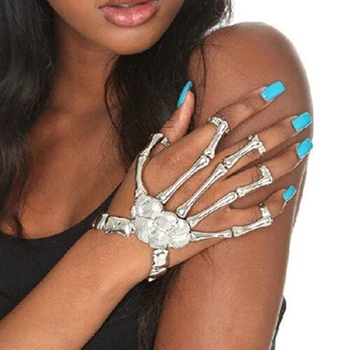 Nightclub Gothic Punk Skull Finger Bracelets for Women Skeleton Bone Hand Bracelets Bangles 2020 Christmas Halloween Gift
Nightclub Gothic Punk Skull Finger Bracelets for Women Skeleton Bone Hand Bracelets Bangles 2020 Christmas Halloween Gift
