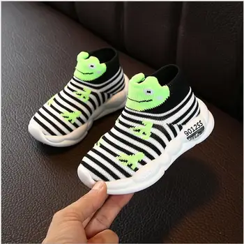 New children's socks shoes baby flying woven breathable mesh shoes boys and girls sports shoes girls' elastic shoes 
New children's socks shoes baby flying woven breathable mesh shoes boys and girls sports shoes girls' elastic shoes