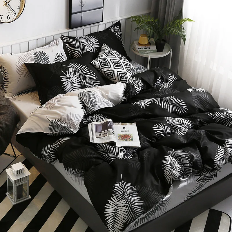 40 Simple Pure Cotton Black And White with Pattern Leaves Printed Three-piece Set Single Double Dormitory Bedding Article 
40 Simple Pure Cotton Black And White with Pattern Leaves Printed Three-piece Set Single Double Dormitory Bedding Article