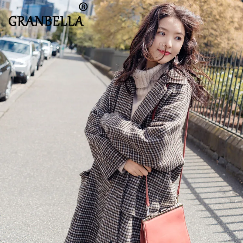 Autumn and winter Retro Plaid Woolen Coat Youth Trend Korean Loose Jacket Hot single breasted lapel long parkas trench coat
Autumn and winter Retro Plaid Woolen Coat Youth Trend Korean Loose Jacket Hot single breasted lapel long parkas trench coat