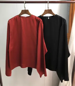 Women Shirts Loose O-neck Long Sleeve Design Vintage Top Clothing Casual Women's Blouse
Women Shirts Loose O-neck Long Sleeve Design Vintage Top Clothing Casual Women's Blouse