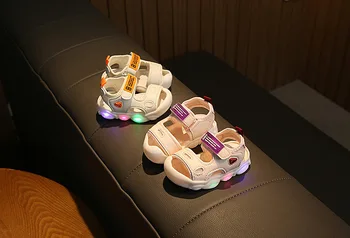 LED Boy Sandals Glow Shoes Cartoon Sandal Summer Slippers High Quality Kids Garden Baby Sandals Fashion Children Garden Shoes
LED Boy Sandals Glow Shoes Cartoon Sandal Summer Slippers High Quality Kids Garden Baby Sandals Fashion Children Garden Shoes