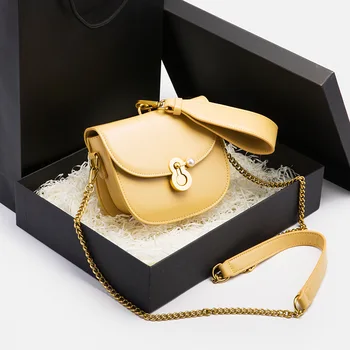 Lady Candy-Colored Non-Mainstream Vintage Saddle Bag Bag Portable Single-Shoulder Bag for Women 
Lady Candy-Colored Non-Mainstream Vintage Saddle Bag Bag Portable Single-Shoulder Bag for Women