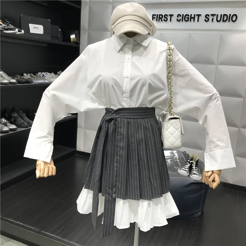 2019 autumn temperament casual loose long shirt + striped pleated skirt two-piece suit
2019 autumn temperament casual loose long shirt + striped pleated skirt two-piece suit