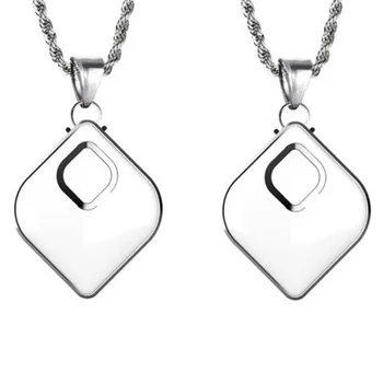 2Pcs Couples Carry Neck Air Purifier Portable Car Oxygen Bar Home Negative Ion Air Purifier Necklace
2Pcs Couples Carry Neck Air Purifier Portable Car Oxygen Bar Home Negative Ion Air Purifier Necklace