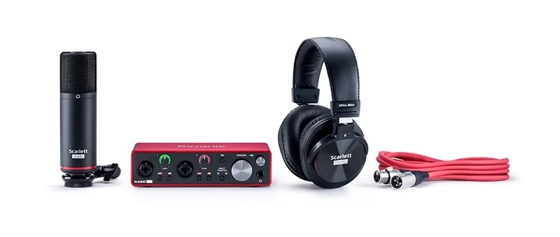 Звуковая карта Focusrite scarlett 2i2 studio 3rd Gen + конденсаторный микрофон CM25 MKIII гарнитура HP60