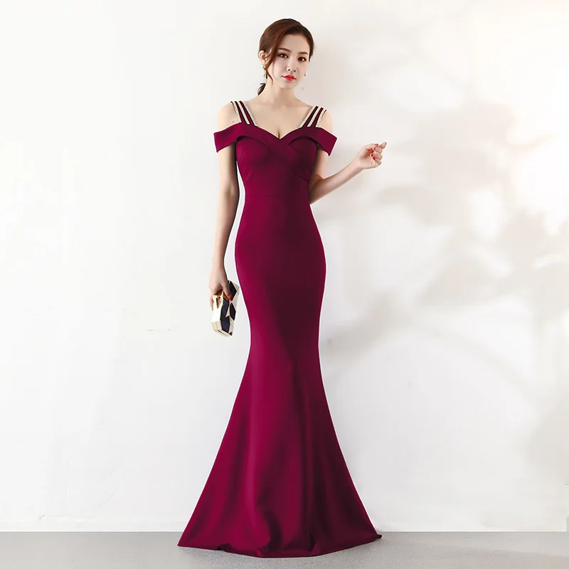 Фото Винно-красное сексуальное длинное платье с открытыми плечами элегантное женское