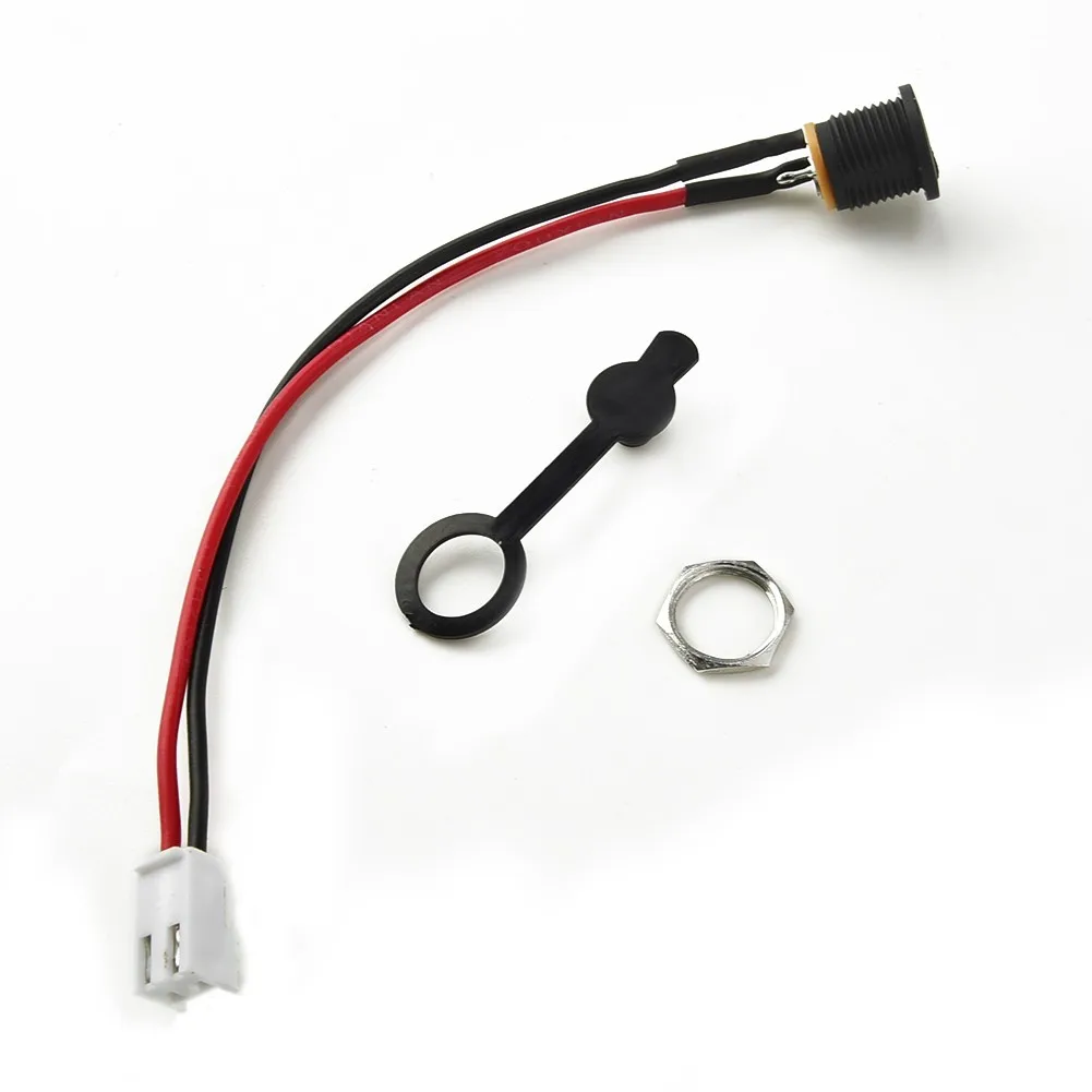 1pcs E-bike Charging Port For Charging Hole DC5.5x2.1mm Charger Round Hole Socket Electric Bicycle Scooter Balance Car Accessory
1pcs E-bike Charging Port For Charging Hole DC5.5x2.1mm Charger Round Hole Socket Electric Bicycle Scooter Balance Car Accessory