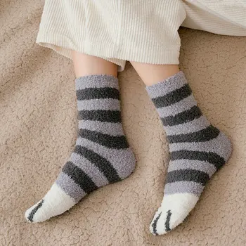 1pair Women Soft Plush Thickened Bedroom Warm Cat Claws Floor Winter Coral Fleece Socks Heat Preservation Elastic Cute Sleep
1pair Women Soft Plush Thickened Bedroom Warm Cat Claws Floor Winter Coral Fleece Socks Heat Preservation Elastic Cute Sleep