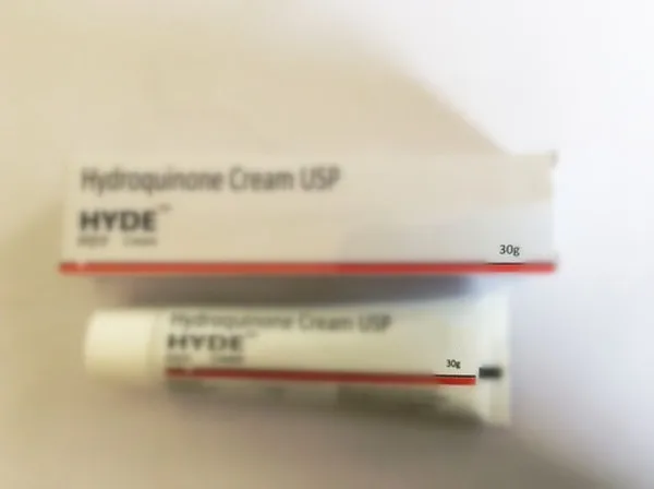 Cream USP 3% HYDE Skin Lightening 30g
Cream USP 3% HYDE Skin Lightening 30g