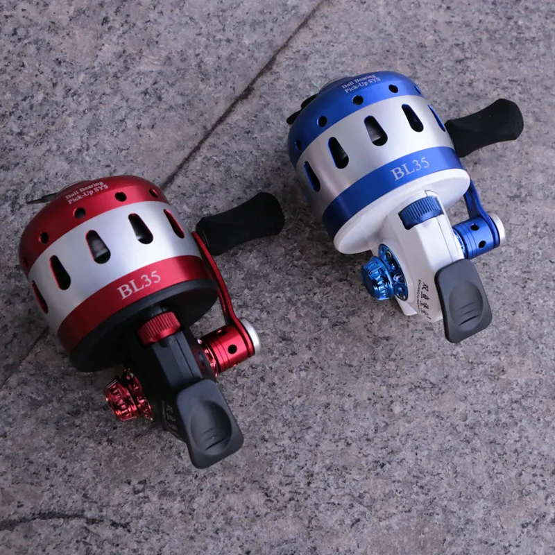 SHUANGYU RAMPART BL35 Fishing Reel 6+1BB 3.6:1 Gear Compound Closed Metal Coil Wheel Outdoor with Wristband 5 PE Line 55M
SHUANGYU RAMPART BL35 Fishing Reel 6+1BB 3.6:1 Gear Compound Closed Metal Coil Wheel Outdoor with Wristband 5 PE Line 55M
