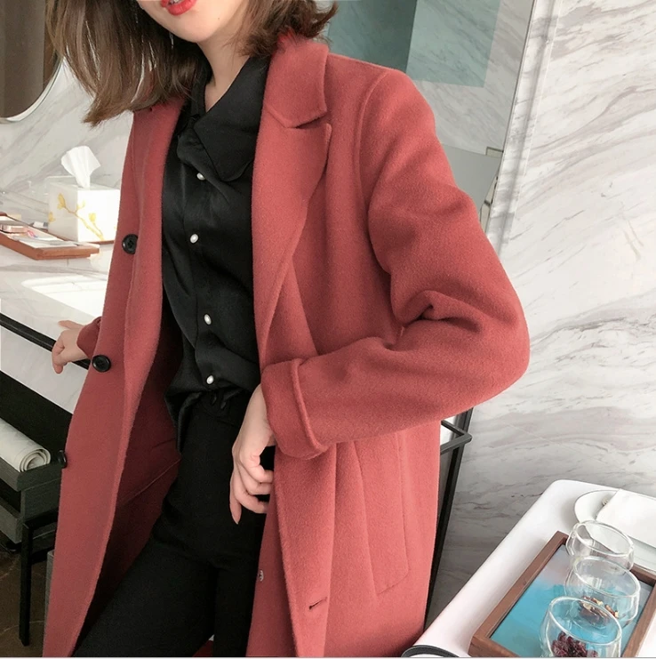 New Fall and Winter Plus-size Office Ladies' Long Suits Korean Version with Velvet Lady Sweater Coat Warm Long Dress for Ladies
New Fall and Winter Plus-size Office Ladies' Long Suits Korean Version with Velvet Lady Sweater Coat Warm Long Dress for Ladies