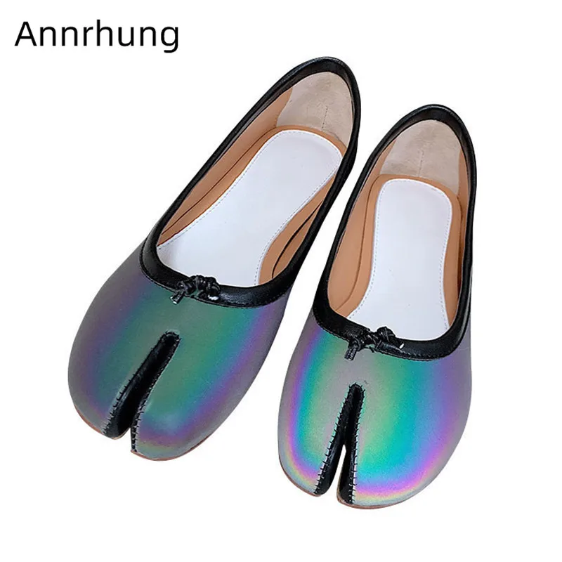 New Coming Split Toe Flats Reflective Color Party Shoes Novelty Slip On Foot Wear Flat Heels Shiny Color Shoes Zapatos De Mujer
New Coming Split Toe Flats Reflective Color Party Shoes Novelty Slip On Foot Wear Flat Heels Shiny Color Shoes Zapatos De Mujer