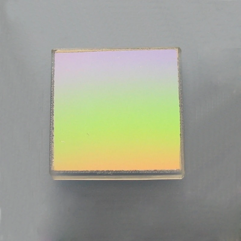 35x35mm K9 Optical Glass Laser Reflection Grating Light Spectral Decomposition Precision Optics Component Wavelength 300~1000nm
35x35mm K9 Optical Glass Laser Reflection Grating Light Spectral Decomposition Precision Optics Component Wavelength 300~1000nm