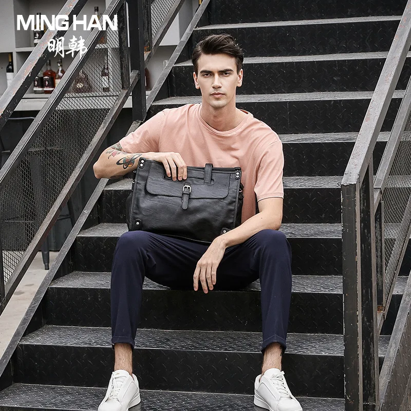 New Style PU Leather MEN'S Handbag Europe And America Fashion Large Capacity Versatile MEN'S Messenger Bag
New Style PU Leather MEN'S Handbag Europe And America Fashion Large Capacity Versatile MEN'S Messenger Bag