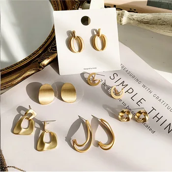 Wholesale Anti-allergy S925 Sterling Silver Post Circle C Shape Heart Irregular Geometric Matte Gold Earrings For Women
Wholesale Anti-allergy S925 Sterling Silver Post Circle C Shape Heart Irregular Geometric Matte Gold Earrings For Women