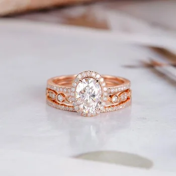 Solid 14K Rose Gold Center 1.5ct 6*8mm Oval Cut Moissanite Halo Engagement Bridal Wedding Ring Set for Women
Solid 14K Rose Gold Center 1.5ct 6*8mm Oval Cut Moissanite Halo Engagement Bridal Wedding Ring Set for Women