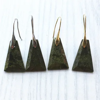 Hot Sale Malachite Natural Stone Earrings Elegant Dangle Earrings Bold Jewelry Pendants Gift Fancy Drop Earrings
Hot Sale Malachite Natural Stone Earrings Elegant Dangle Earrings Bold Jewelry Pendants Gift Fancy Drop Earrings