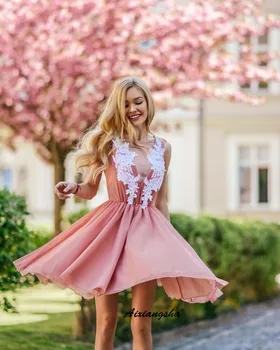 Pink Short Evening Dresses Draped Custom Made Gown Appliques Prom Dress Deep V Robe De Soiree Sleeveless Occasion Formal Dress
Pink Short Evening Dresses Draped Custom Made Gown Appliques Prom Dress Deep V Robe De Soiree Sleeveless Occasion Formal Dress