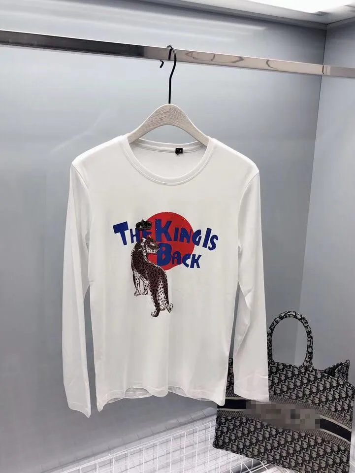 AH09427Fashion Men's Tops & Tees 2019 Runway Luxury famous Brand European Design Short Print party style T-Shirts Men's Clothing
AH09427Fashion Men's Tops & Tees 2019 Runway Luxury famous Brand European Design Short Print party style T-Shirts Men's Clothing