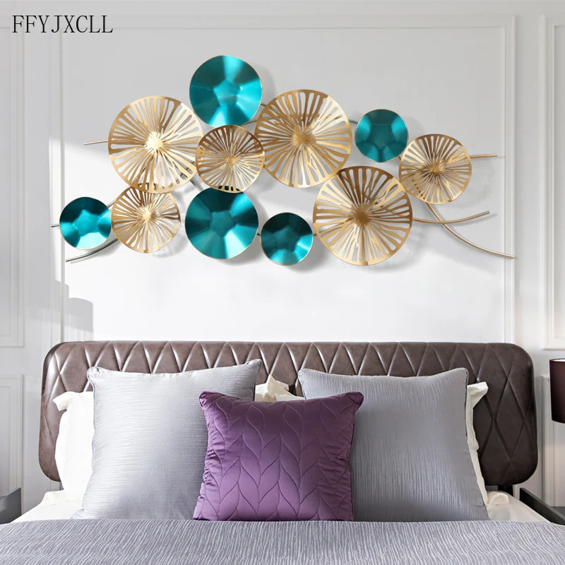 American living room background wall decoration simple 3D iron art European creative sofa home decoration pendant
American living room background wall decoration simple 3D iron art European creative sofa home decoration pendant
