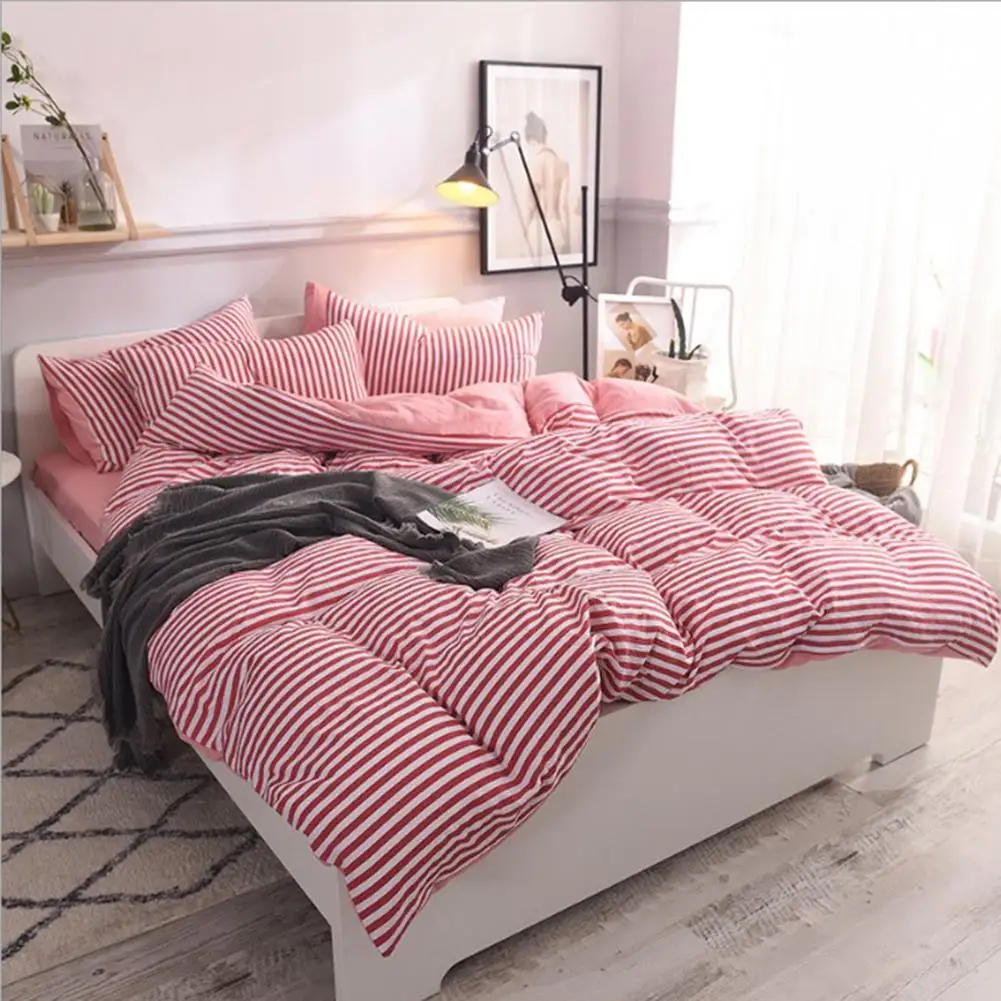 4 Piece Bedding Set Solid Color Soft Duvet Cover with Bed Sheet and 2 Pillowcases
4 Piece Bedding Set Solid Color Soft Duvet Cover with Bed Sheet and 2 Pillowcases