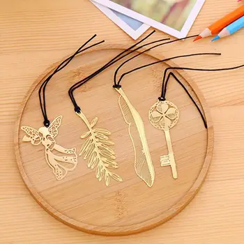Stationery Fashion Classic Color Hollow Keys Marker Wedding Invitation Bookmark 3 Style Creative Gifts Exquisite Gift
Stationery Fashion Classic Color Hollow Keys Marker Wedding Invitation Bookmark 3 Style Creative Gifts Exquisite Gift
