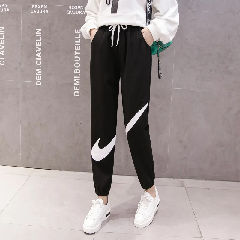 Autumn New Style Athletic Pants Women's Loose And Plus-sized Beam Leg Students Running Casual Checkmark Lightning Women's
Autumn New Style Athletic Pants Women's Loose And Plus-sized Beam Leg Students Running Casual Checkmark Lightning Women's
