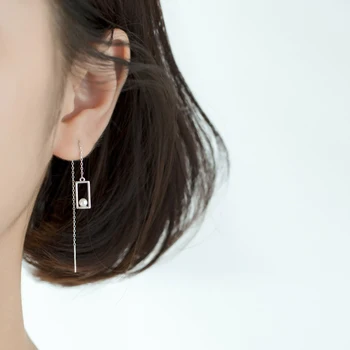 Colusiwei Authentic 925 Sterling Silver Hollow Rectangle Pearl Drop Earrings for Women Long Chain Dangle Earrings Fine Jewelry
Colusiwei Authentic 925 Sterling Silver Hollow Rectangle Pearl Drop Earrings for Women Long Chain Dangle Earrings Fine Jewelry
