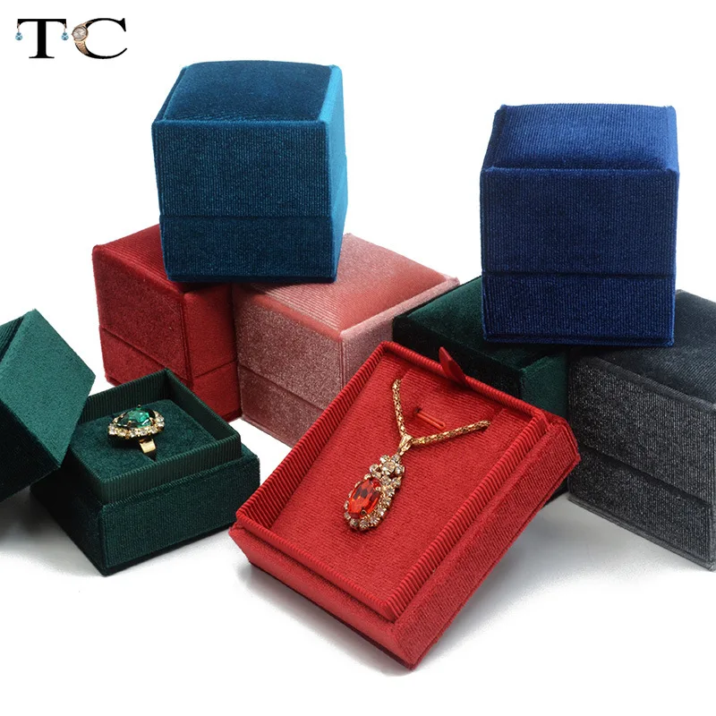 Ring Container Necklace Holder Corduroy Jewelry Box Ring Gift Box Pendant Packaging Box Velvet Box Joyeros Organizador De Joyas
Ring Container Necklace Holder Corduroy Jewelry Box Ring Gift Box Pendant Packaging Box Velvet Box Joyeros Organizador De Joyas
