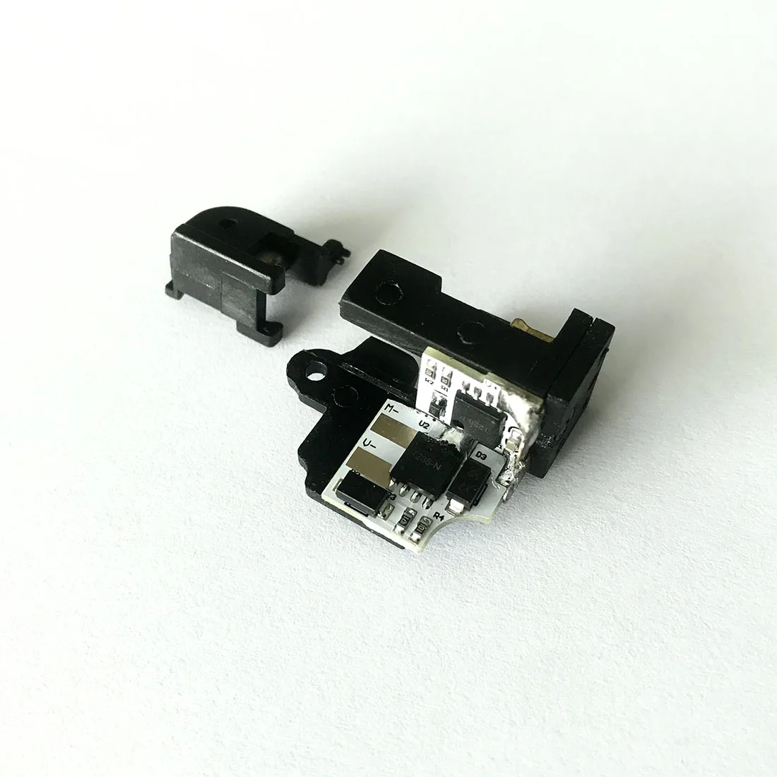 T238 Electronic Active Braking Module for JM Gen.9 XWE M4 FB Kublai JQ V2 Gearbox - Black
T238 Electronic Active Braking Module for JM Gen.9 XWE M4 FB Kublai JQ V2 Gearbox - Black
