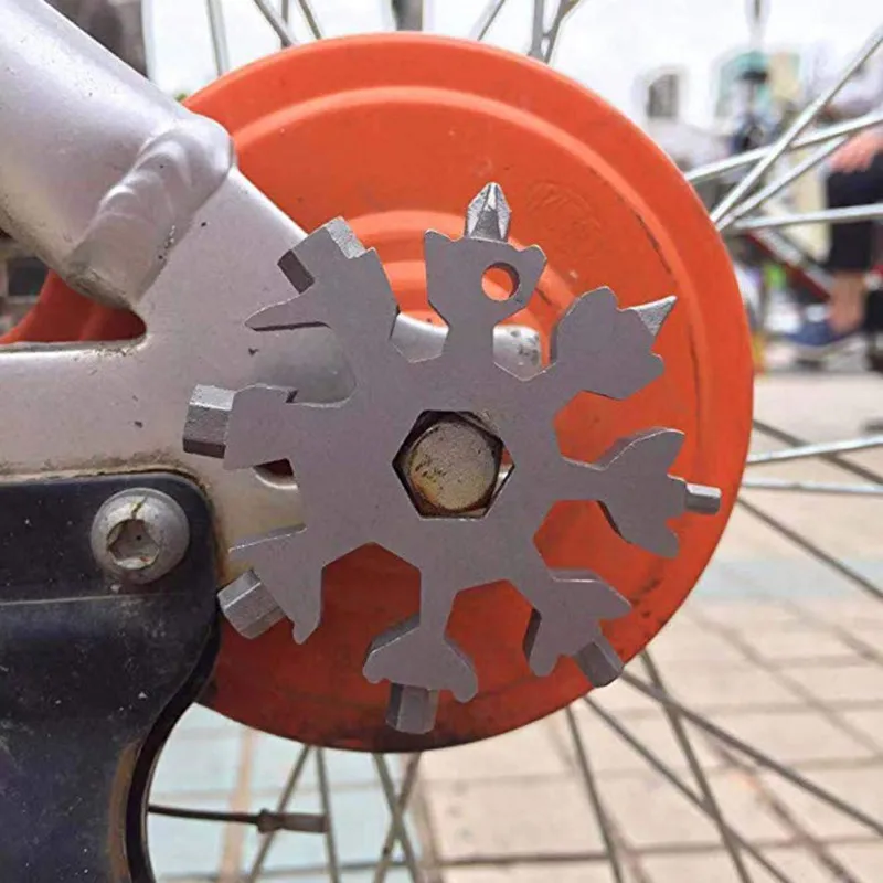 18 In 1 Bicycle Repair Tool EDC 9 Cm Diameter Stainless Steel Cross Head Screwdriver Key Wrench Multi-function Tool
18 In 1 Bicycle Repair Tool EDC 9 Cm Diameter Stainless Steel Cross Head Screwdriver Key Wrench Multi-function Tool