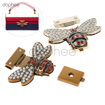 dophee 1set DIY Women Bee Metal Clasp Turn Twist Lock For Handbag Bag Accessories Shoulder Bag Purse Gift Metal Lock
dophee 1set DIY Women Bee Metal Clasp Turn Twist Lock For Handbag Bag Accessories Shoulder Bag Purse Gift Metal Lock