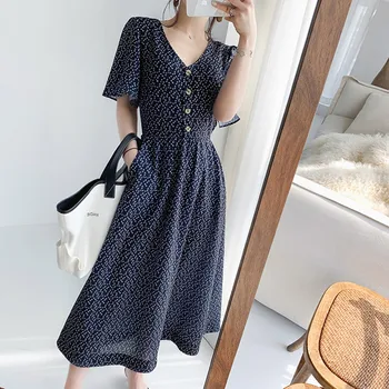 2020 New Women Cotton Vintage Summer Midi Dress Short Butterfly Sleeve V Neck Side Waist Zipper A-line Long Dresses 
2020 New Women Cotton Vintage Summer Midi Dress Short Butterfly Sleeve V Neck Side Waist Zipper A-line Long Dresses