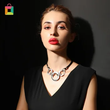 Small circle big circle round simple ladies short necklace jewelry zinc alloy temperament bohemian holiday style Glittery
Small circle big circle round simple ladies short necklace jewelry zinc alloy temperament bohemian holiday style Glittery