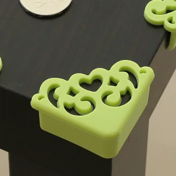 4Pcs Hollow Out Flower Pattern Soft Baby Safe Corner Protector Baby Kids Table Desk Corner Guard Children Safety Edge Guards
4Pcs Hollow Out Flower Pattern Soft Baby Safe Corner Protector Baby Kids Table Desk Corner Guard Children Safety Edge Guards