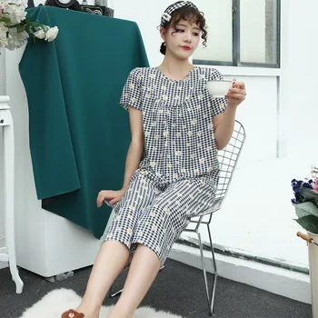 Women 2PCS Plaid Pajamas Suit Casual O-Neck Top&Calf-Length Pant Cotton Nightwear Daisy Sleepwear Loose Short Sleeve Home Wear
Women 2PCS Plaid Pajamas Suit Casual O-Neck Top&Calf-Length Pant Cotton Nightwear Daisy Sleepwear Loose Short Sleeve Home Wear