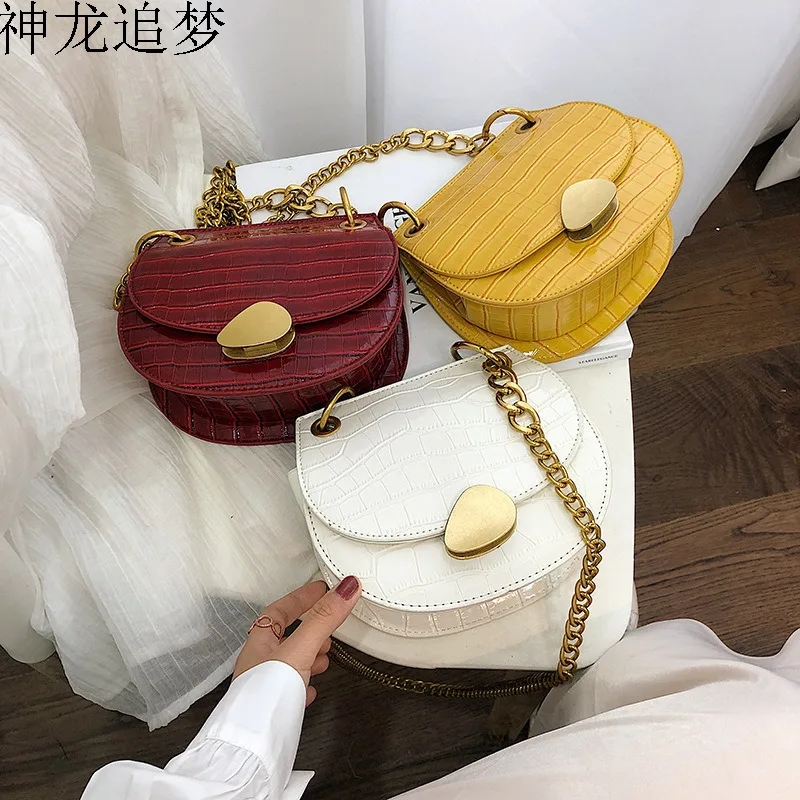 Female Crossbody Saddle Bag Women 2020 Quality Leather Luxury Handbags Designer Sac Main Ladies Alligator Shoulder Messenger Bag
Female Crossbody Saddle Bag Women 2020 Quality Leather Luxury Handbags Designer Sac Main Ladies Alligator Shoulder Messenger Bag