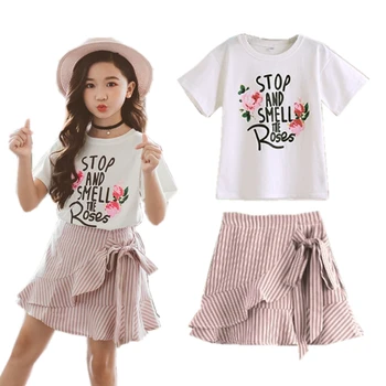 Girls Clothes Sets Fashion Summer Cotton Short Sleeve Flower Tops T shirt + Striped Skirt 2PCS Student Children Clothing Suit
Girls Clothes Sets Fashion Summer Cotton Short Sleeve Flower Tops T shirt + Striped Skirt 2PCS Student Children Clothing Suit