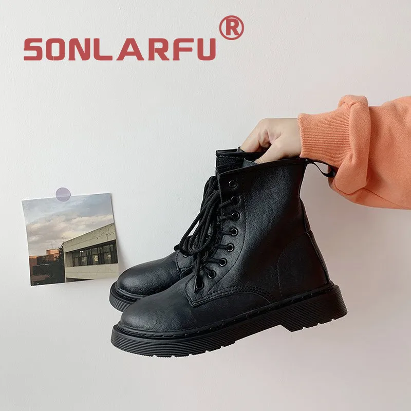 Martin boots autumn shoes New England short boots single Boots Black soft leather Net red thin boots
Martin boots autumn shoes New England short boots single Boots Black soft leather Net red thin boots