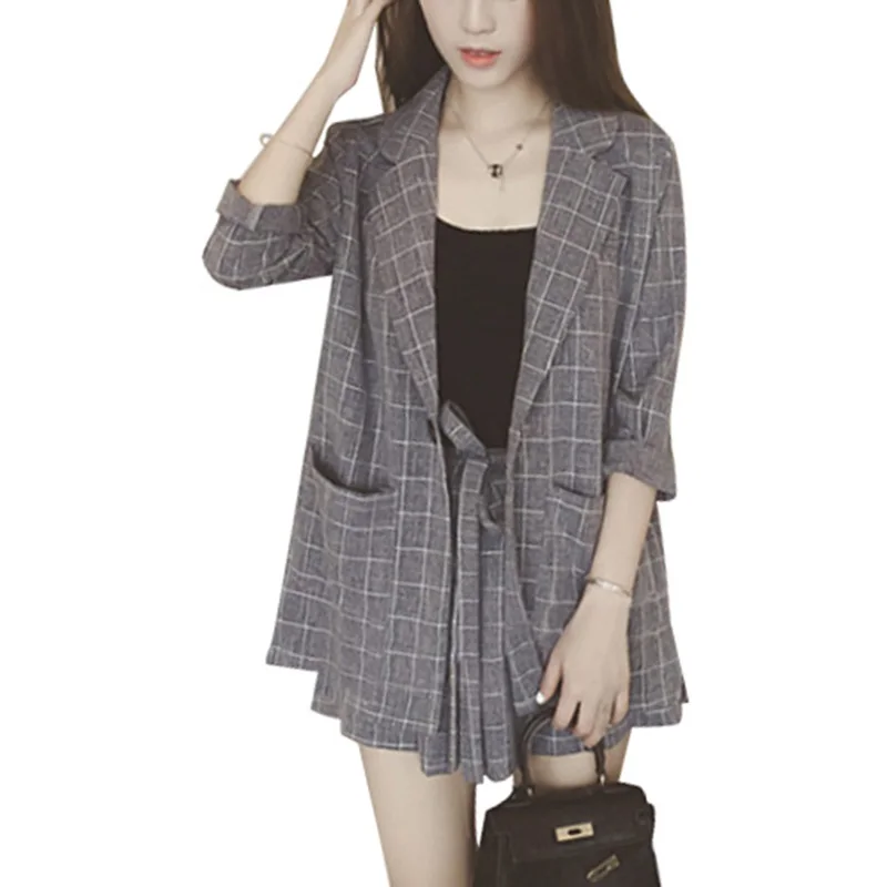 Black/Light Gray Blazer+Short Pants Suit Blazer+kurzer Hosenanzug Lattice Suit 2-teiliges Set 
Black/Light Gray Blazer+Short Pants Suit Blazer+kurzer Hosenanzug Lattice Suit 2-teiliges Set