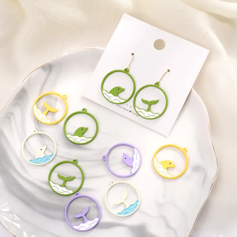 50pcs/lot cartoon animals core geometry rounds shape alloy Spray paint floating locket charms diy jewelry earring accessory
50pcs/lot cartoon animals core geometry rounds shape alloy Spray paint floating locket charms diy jewelry earring accessory