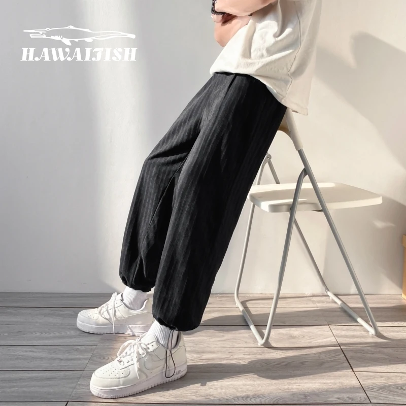 Trousers Men Brand Clothing Men's Ice Silk Trousers Men's Sweatpants 2021 Summer Breathable Pants Mens Sports Pants
Trousers Men Brand Clothing Men's Ice Silk Trousers Men's Sweatpants 2021 Summer Breathable Pants Mens Sports Pants