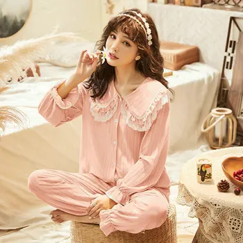 Ladies New Pajamas-sets Autumn Turn-down Collar Ruffles Long-sleeve Cardigan Pyjamas Princess Style Homewear Nightwear Two-piece
Ladies New Pajamas-sets Autumn Turn-down Collar Ruffles Long-sleeve Cardigan Pyjamas Princess Style Homewear Nightwear Two-piece