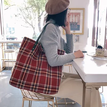 Brick Red Navy Grid Padded One-Shoulder Cloth Bag Female Literary British College Style Students
Brick Red Navy Grid Padded One-Shoulder Cloth Bag Female Literary British College Style Students