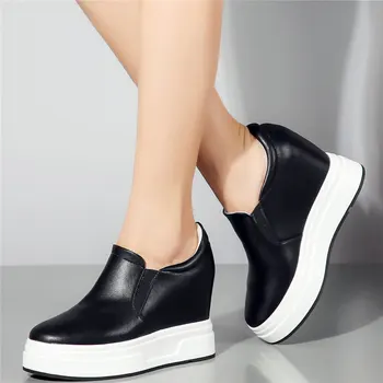Casual Shoes Women Slip On Genuine Leather Wedges High Heel Vulcanized Shoes Female Round Toe Fashion Sneakers Slip On Trainers
Casual Shoes Women Slip On Genuine Leather Wedges High Heel Vulcanized Shoes Female Round Toe Fashion Sneakers Slip On Trainers