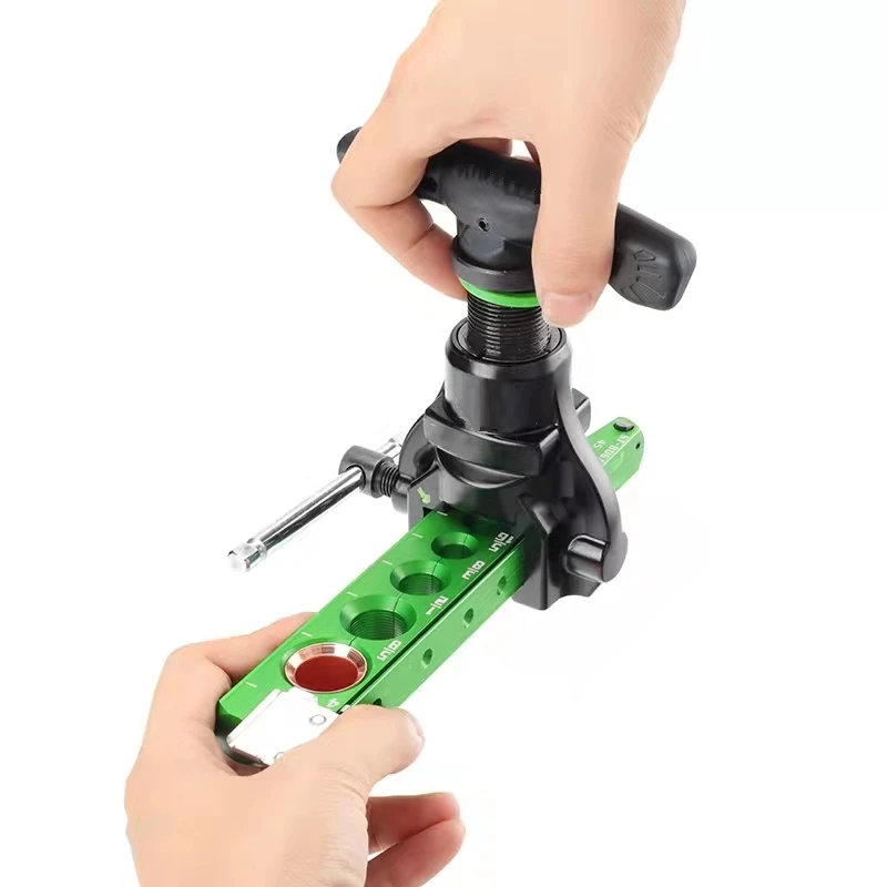 Air Condition Tools for Air Conditioning R134 Tool ST-806A Copper Pipe DSZH Reamer Flaring Tool Refrigeration Tooling 
Air Condition Tools for Air Conditioning R134 Tool ST-806A Copper Pipe DSZH Reamer Flaring Tool Refrigeration Tooling