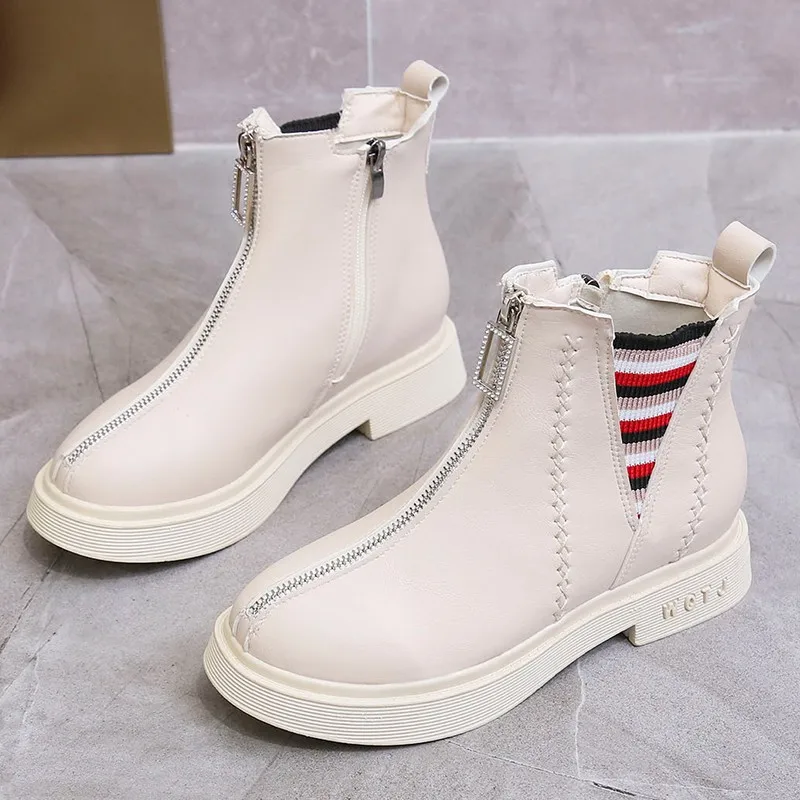 Short Boots Women's Autumn And Winter Boots 2019 New Style Versatile Winter White Thin Martin Boots British Style Shoes Ankle Bo
Short Boots Women's Autumn And Winter Boots 2019 New Style Versatile Winter White Thin Martin Boots British Style Shoes Ankle Bo