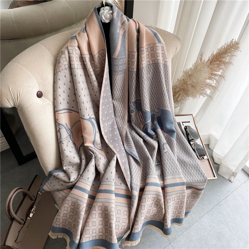 2021 Winter Cashmere Scarf Lady Design Warm Pashmina Blanket Carriage Scarves Women Shawl Female Decoration Thick Foulard
2021 Winter Cashmere Scarf Lady Design Warm Pashmina Blanket Carriage Scarves Women Shawl Female Decoration Thick Foulard