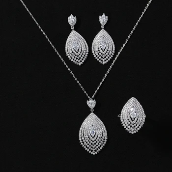 Jewelry Set HADIYANA Vintage Necklace Ring And Earring Set For Women Party High Quality Cubic Zirconia CN992 Conjunto de joyas
Jewelry Set HADIYANA Vintage Necklace Ring And Earring Set For Women Party High Quality Cubic Zirconia CN992 Conjunto de joyas